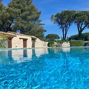  Hébergement de vacances Azuromarin
